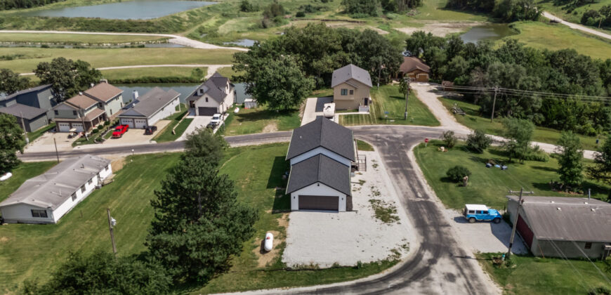 8479 Lakeshore Drive, Dexter, Iowa 50070