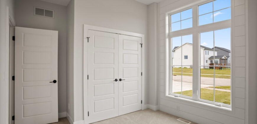 1380 NW Alderleaf Drive, Waukee, Iowa 50263