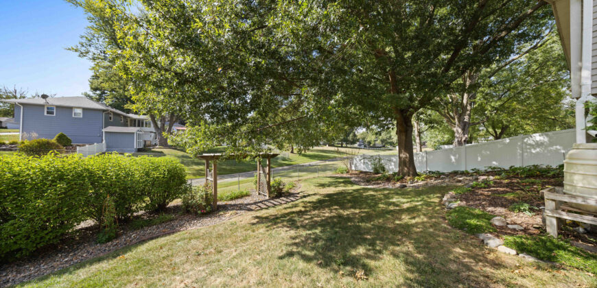 403 N 12th Street, Indianola, Iowa 50125